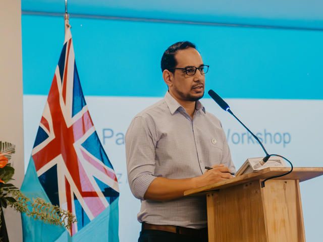 Shahban Presenting